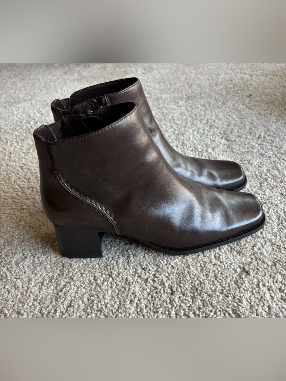 White Mountain Women’s Brown Leather Ankle Boots Y2K